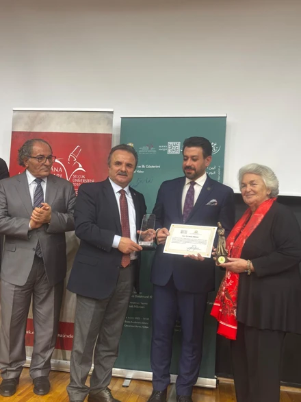 “Gel Ey Aşk!”  Sanatsal Eserinin Tanıtımı ve İlk Gösterimi